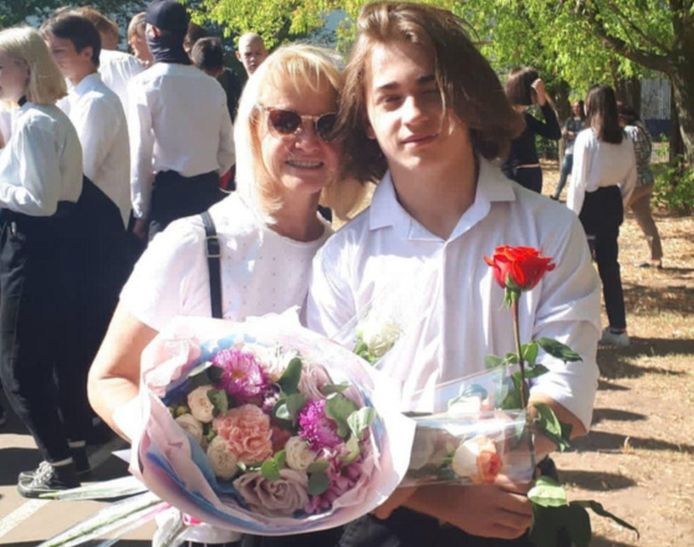 Победитель шоу «Голос» спасся сам и смог спасти маму