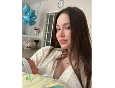 «Все-таки началось то, чего я так боялась»: Костенко рассказала о первых проблемах после родов