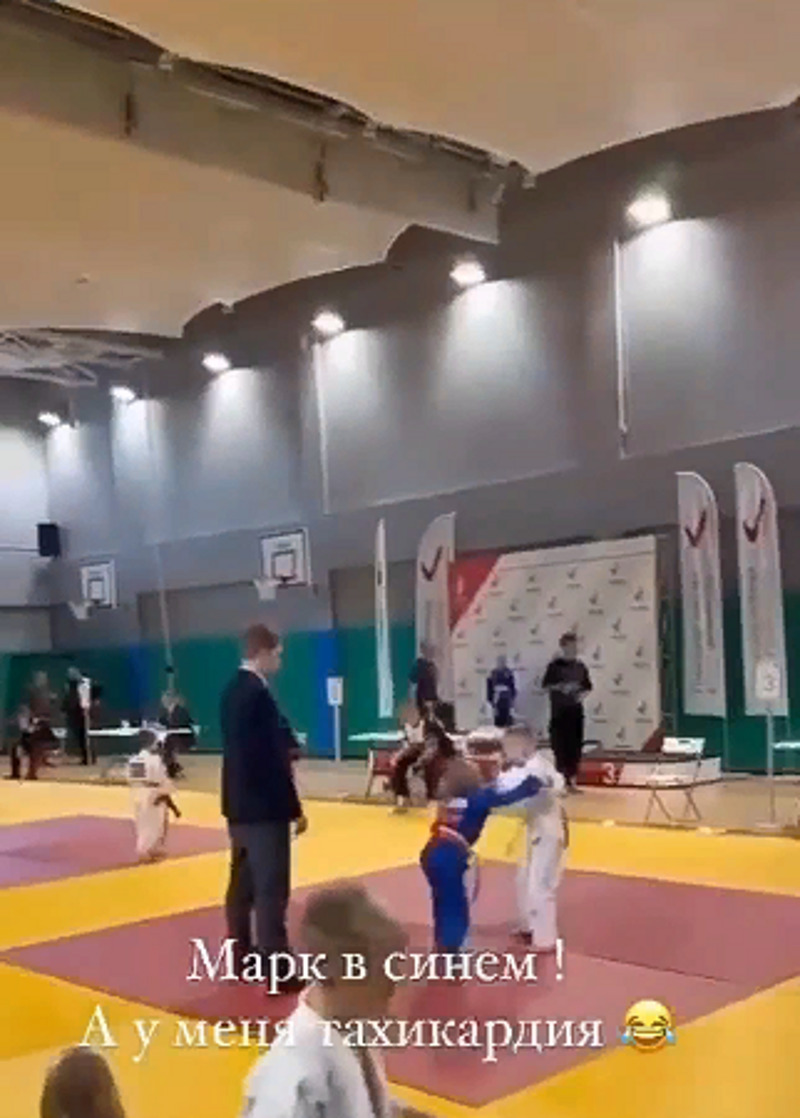 Марк в спортзале