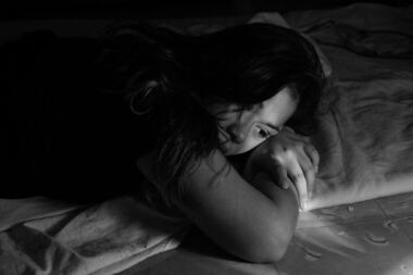 Психолог рассказала, какой тип людей чаще других сталкивается с абьюзом