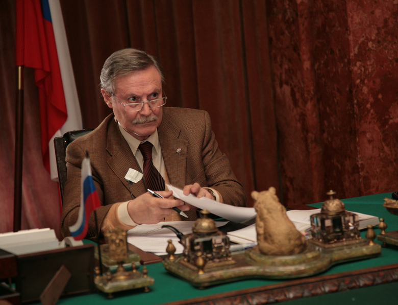 Юрий Соломин