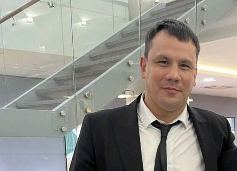 Сергей Базанов, Иван Янковский
