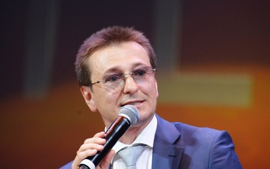 Сергей Безруков