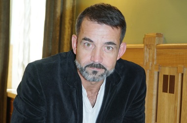 Дмитрий Певцов