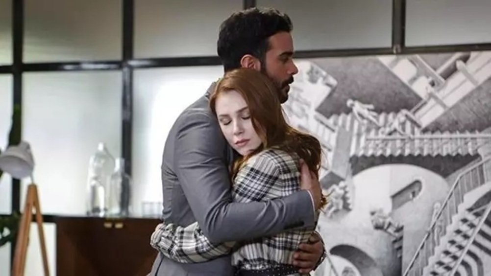 Турецкие сериалы про любовь, за просмотром которых новогодние праздники пройдут незаметно