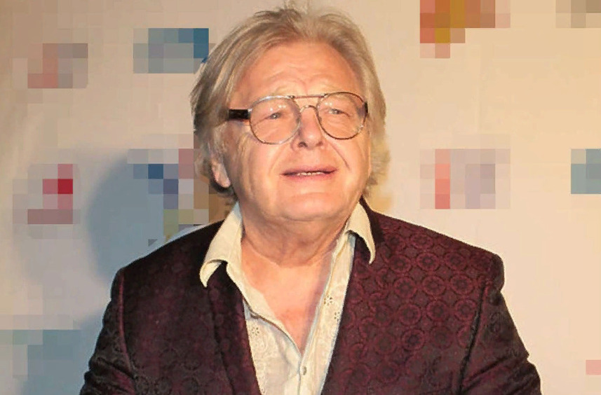 Юрий Антонов