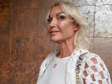 Волочкова опубликовала фото из постели, но попросила не следить за ее жизнью