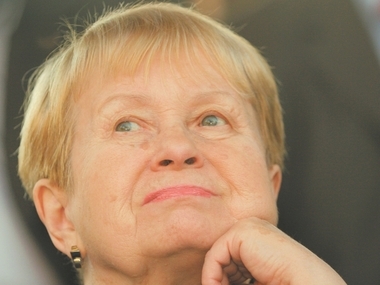 Александра Пахмутова