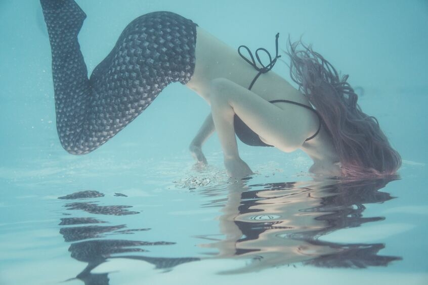 Морская фигура: все о тренде Mermaidcore в макияже
