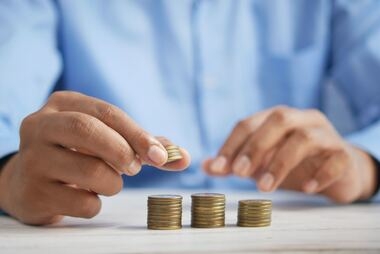 Бедное мышление: почему вам стыдно брать деньги за работу