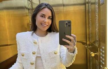 Бывшей участнице «Уральских пельменей» плюнули в лицо на сцене