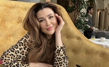 Анна Заворотнюк