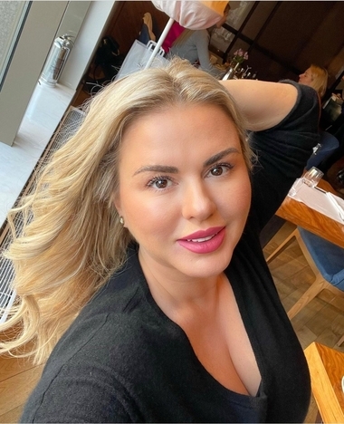 Анна Семенович