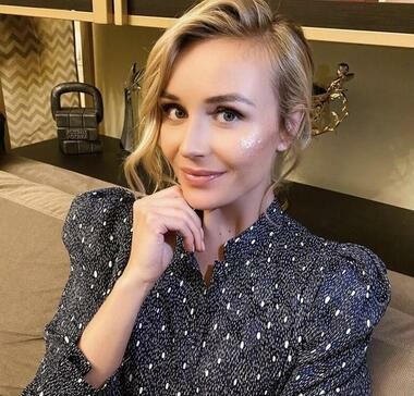 Полина Гагарина