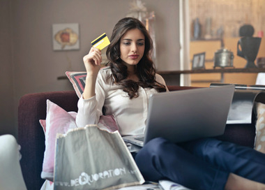 Какие дни благоприятны для покупок в марте?