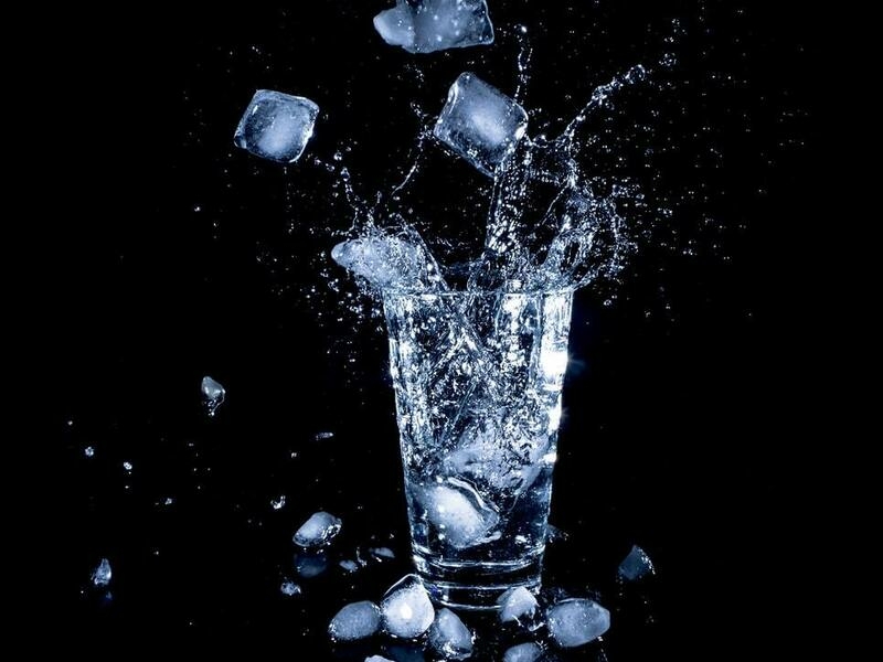 чай и кофе не могут заменить воду