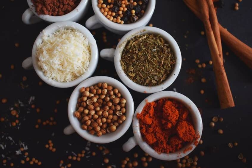 Специи со временем теряют вкус