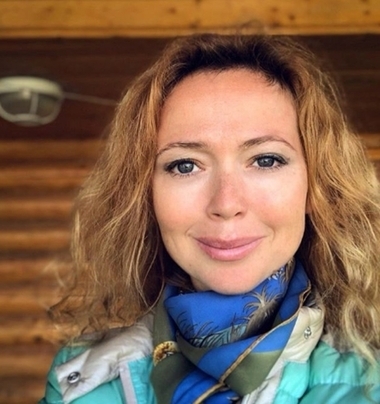 Елена Захарова