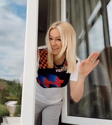 Яна Рудковская