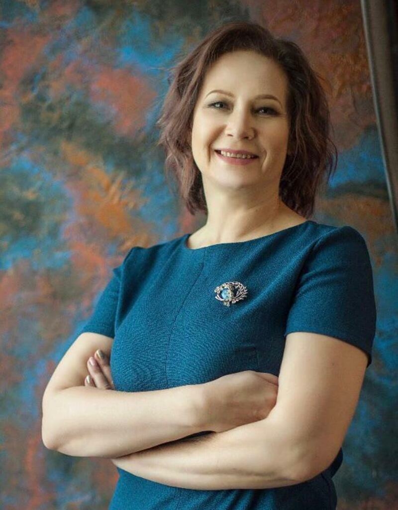 Марина Алясова, эксперт по отношениям, автор книги «Не ходите, девки, замуж…»