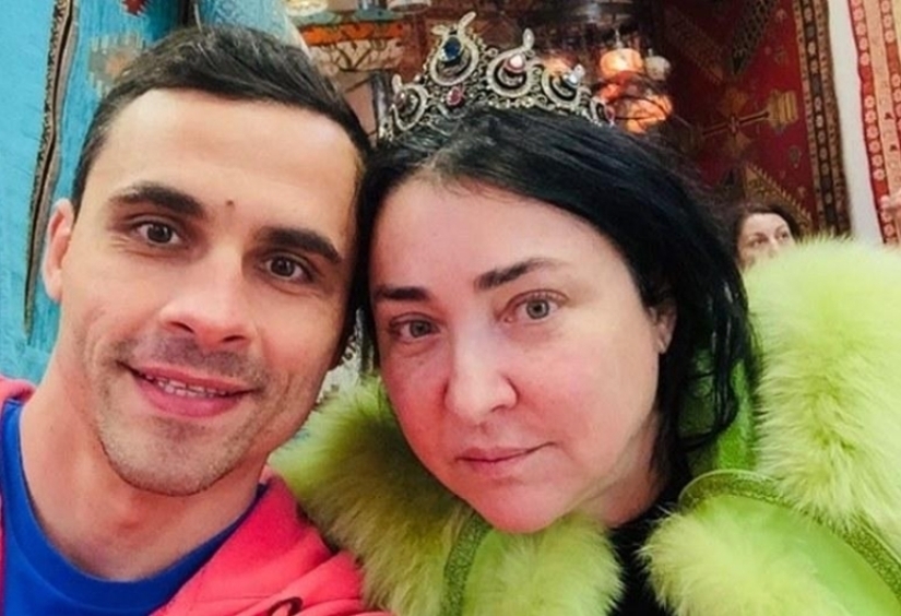 ЛОЛИТА МИЛЯВСКАЯ И ДМИТРИЙ ИВАНОВ