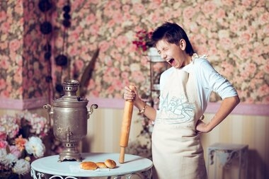 Что дарят на 8 Марта наши звездам?