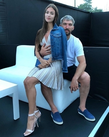 АЛЕКСАНДР ОВЕЧКИН И АНАСТАСИЯ ШУБСКАЯ