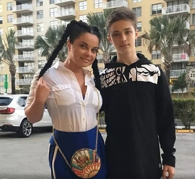 Наташа Королева и ее сын Архип
