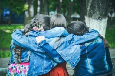 Что нельзя обсуждать в кругу подруг