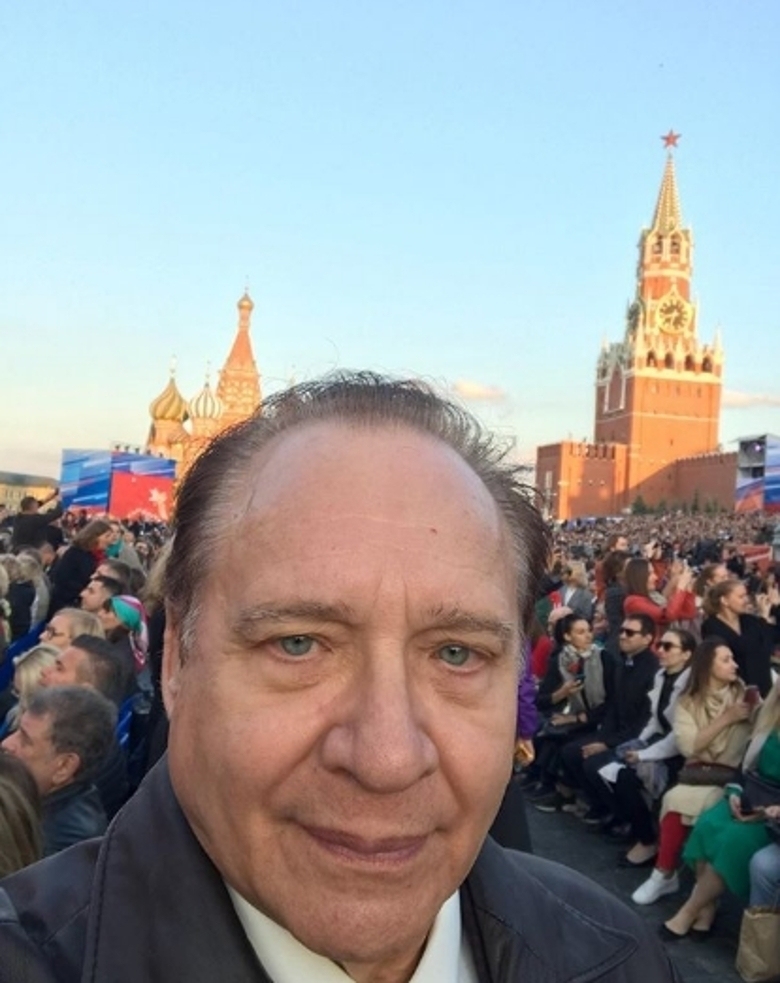 Максим Дунаевский