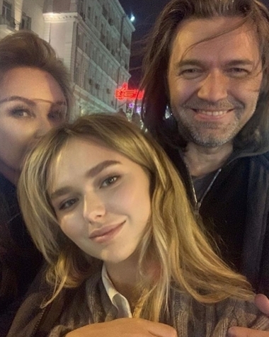 Дмитрий Маликов с женой и дочерью
