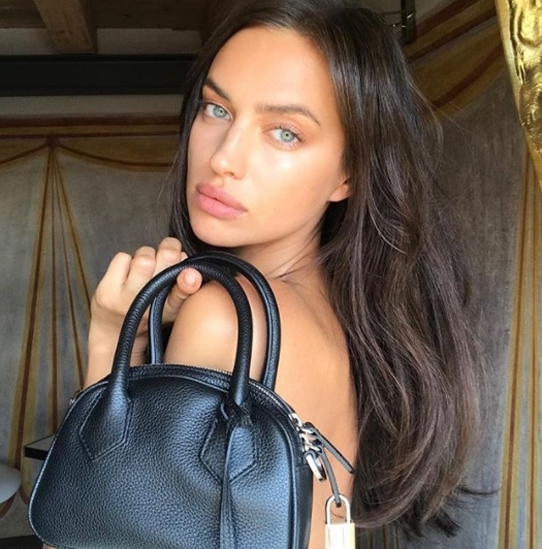 Ирина Шейк