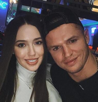 Дмитрий и Анастасия Тарасовы
