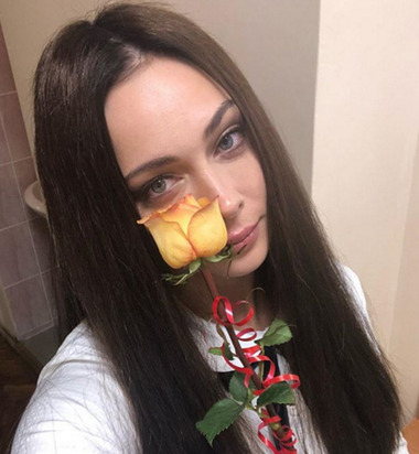 Настасья Самбурская