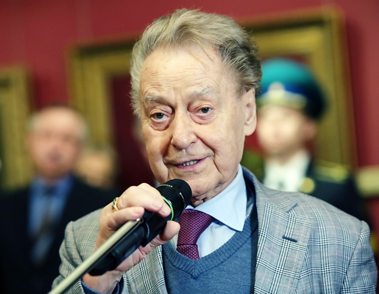 Андрей Дементьев