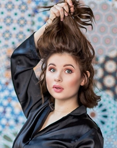 Анна Цуканова-Котт