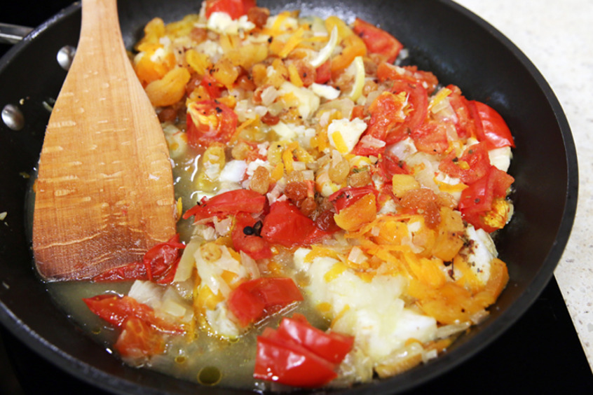 Рыба с овощами и рисом