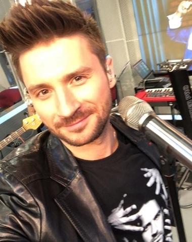 Сергей Лазарев