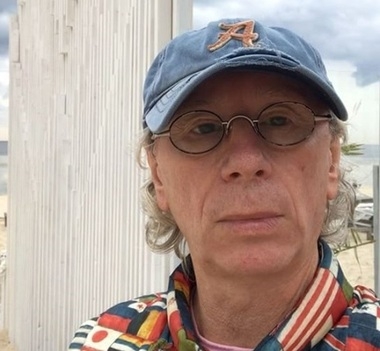 Аркадий Укупник