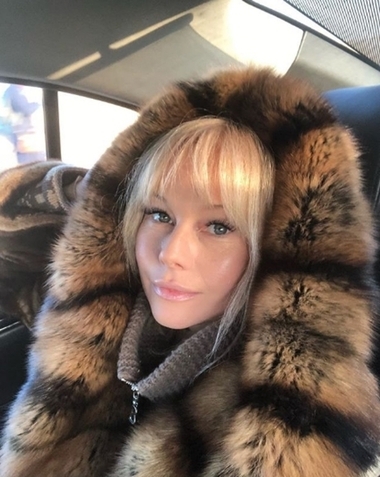 Елена Корикова