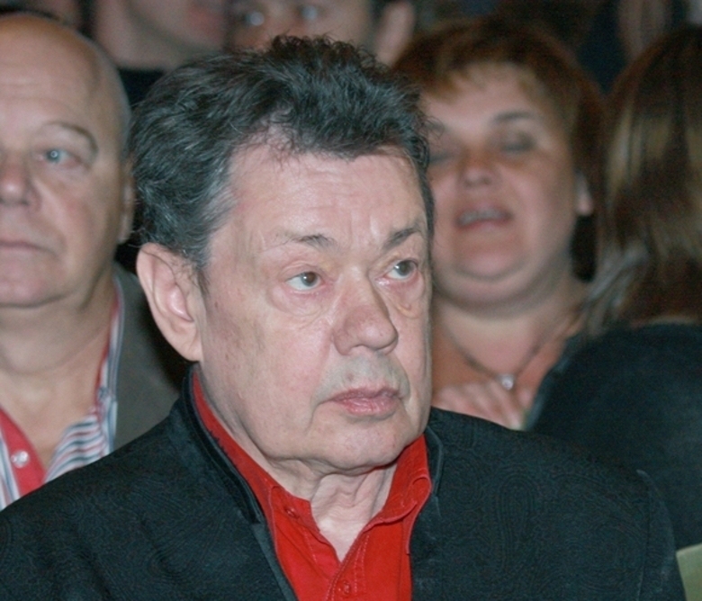 Николай Караченцов