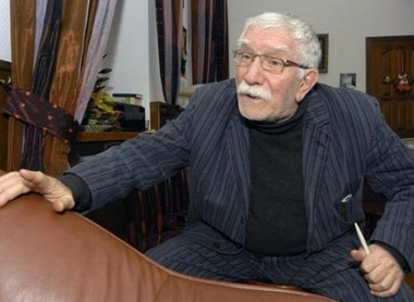 Армен Джигарханян