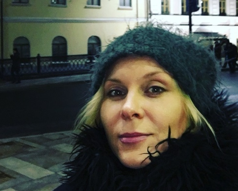 Яна Троянова