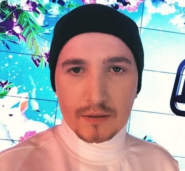 Влад Кандони