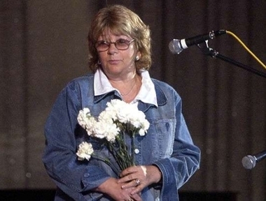 Алла Сурикова