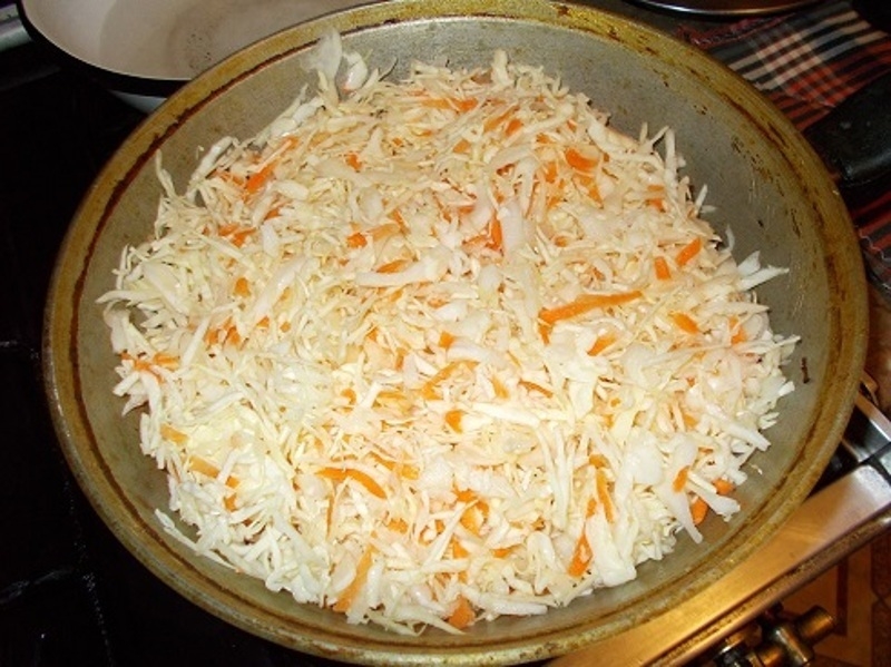 Капуста с морковью: просто и полезно