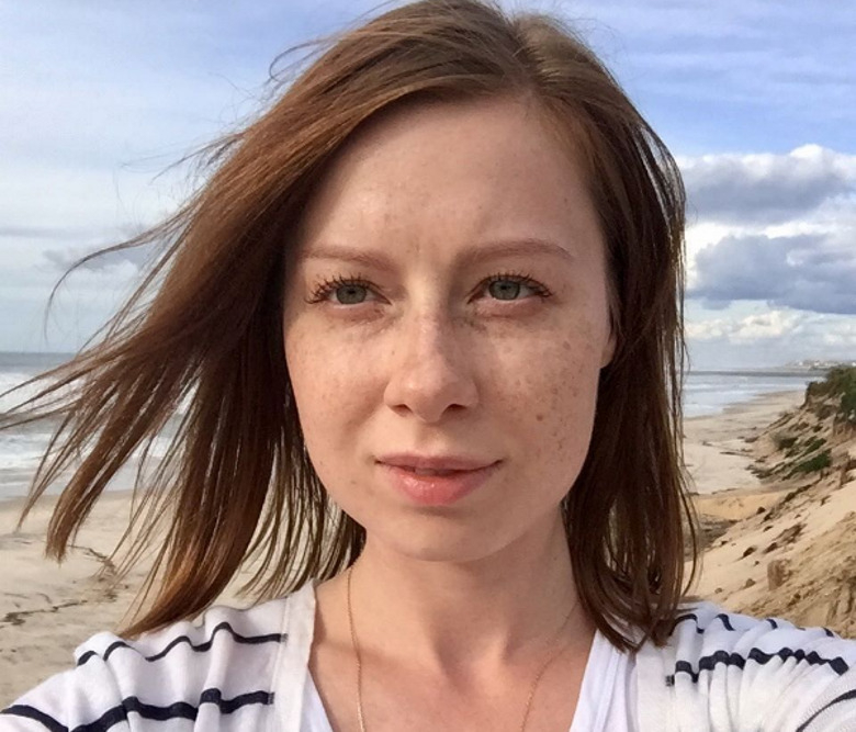 ЮЛИЯ САВИЧЕВА