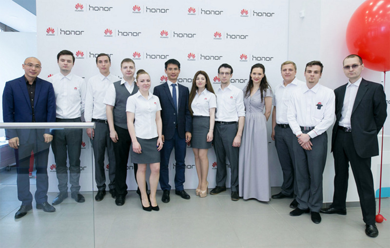 Сотрудники многофункционального центра Huawei проведут диагностику ваших устройств и дадут рекомендации по дальнейшей эксплуатации