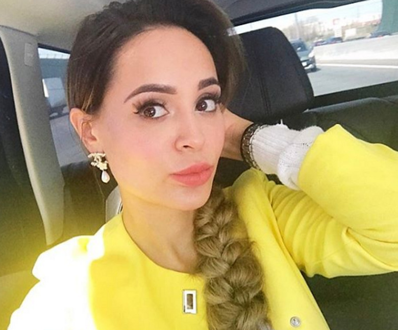 Анна Калашникова
