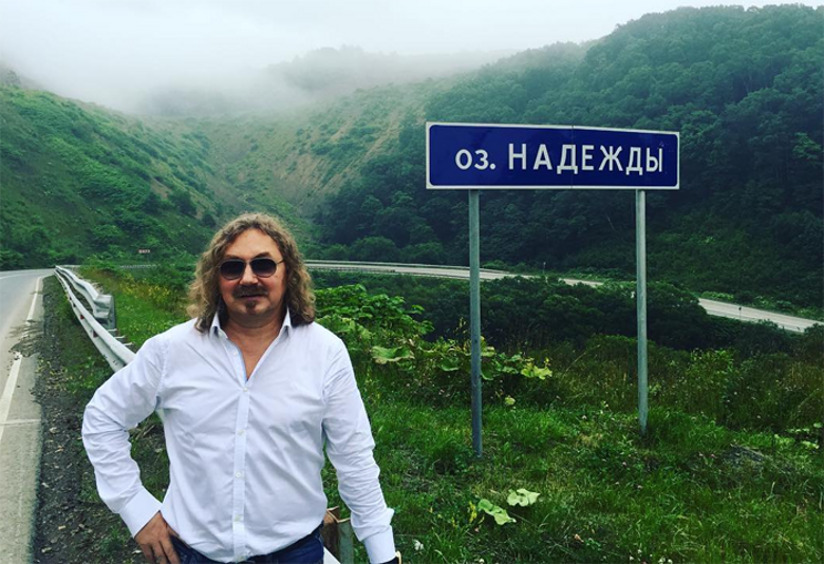 Игорь Николаев